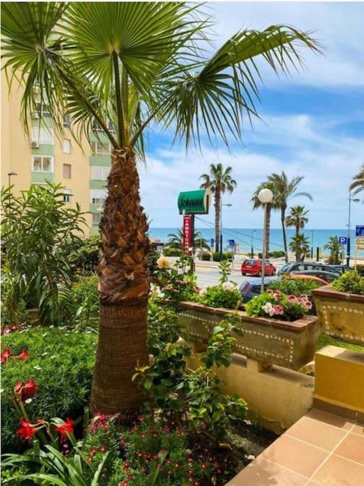 Beachfront Apartment Madrid 709 Torrox Exterior photo
